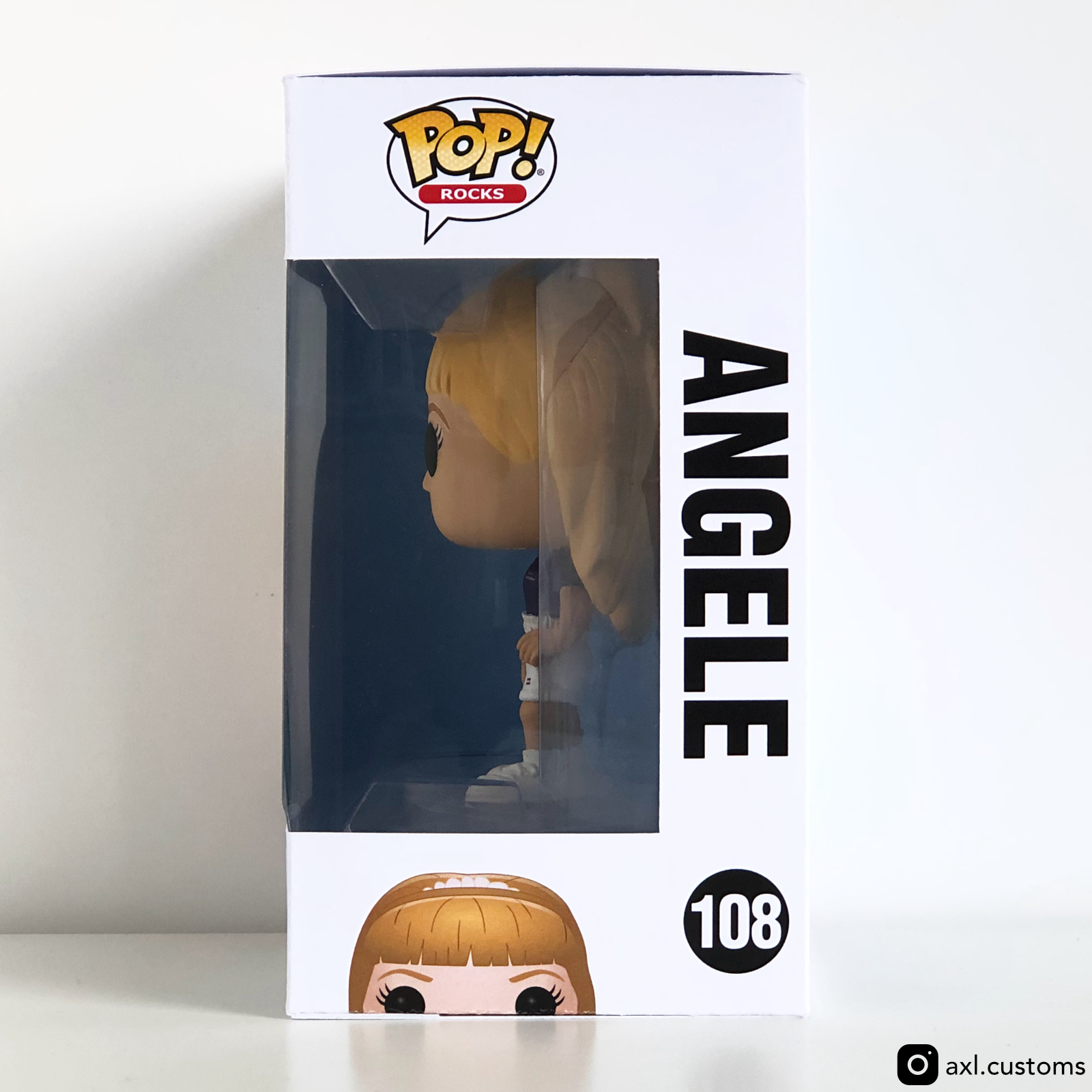 Window Side Shot Angèle Custom Funko Pop