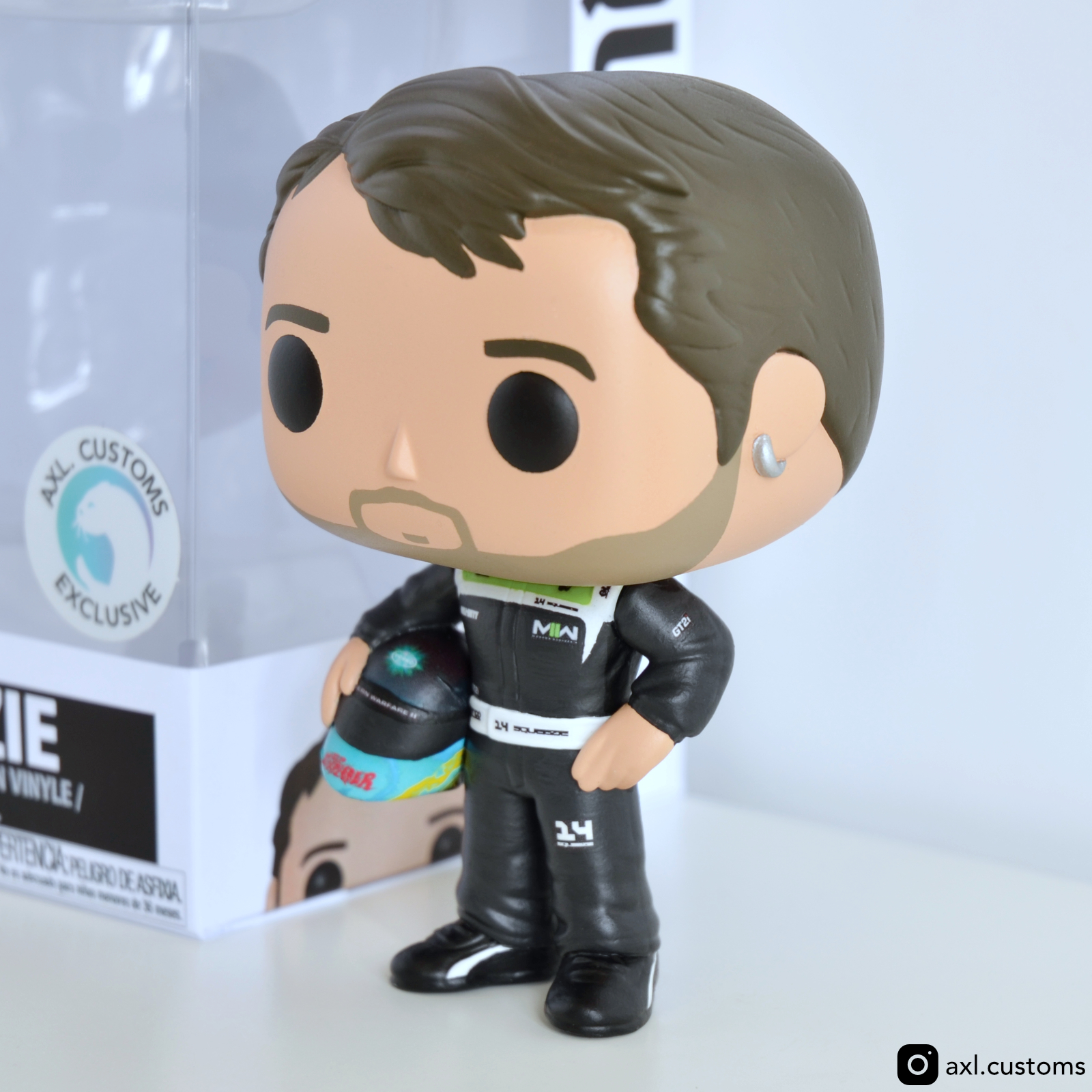 Zoom GP Explorer 1 - Squeezie Custom Funko Pop
