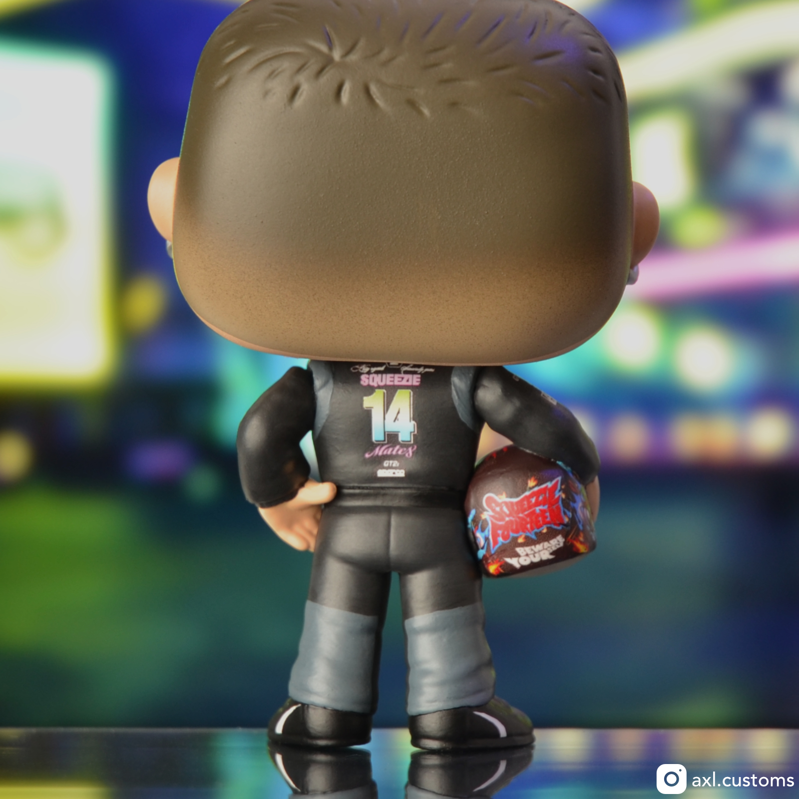 Zoom Back GP Explorer 2 - Squeezie Custom Funko Pop