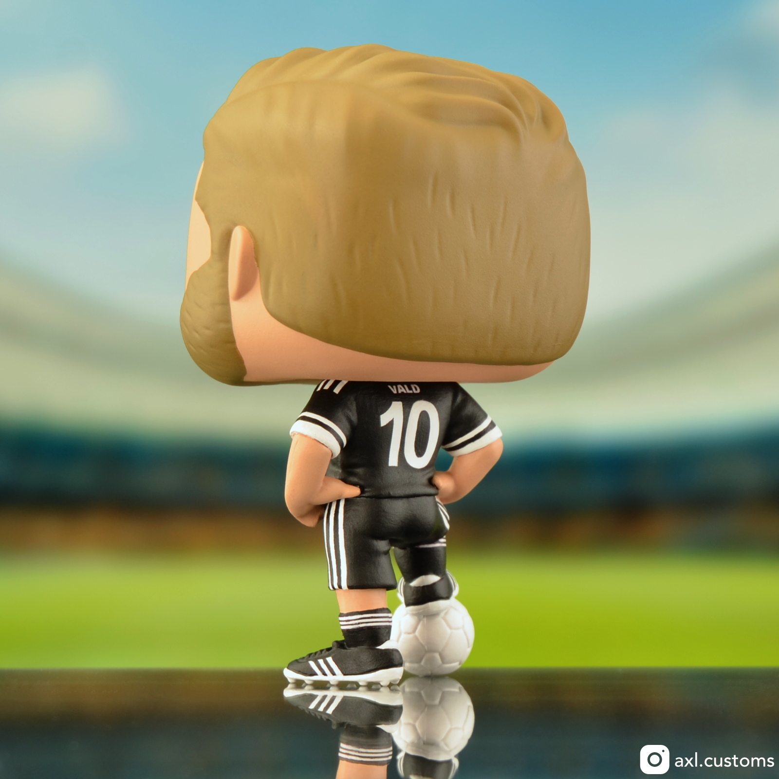 Zoom Back Vald (Footballeur) Custom Funko Pop